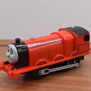 Thomas & Friends Trackmaster James NOTender Motorized Train Engine 2013